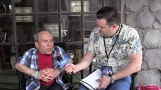 沃維克·戴維斯采訪