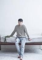 演員歌手岳小優