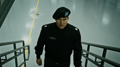 中文版預(yù)告片