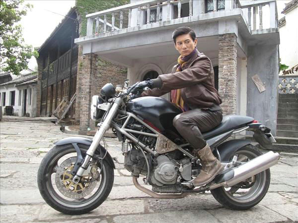 圣堂風(fēng)云  劇照