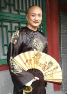 湯鎮(zhèn)業(yè)