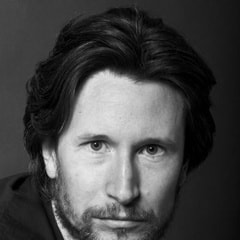 喬納森·阿里斯?