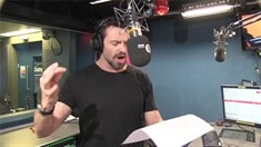 金剛狼搞笑獻唱