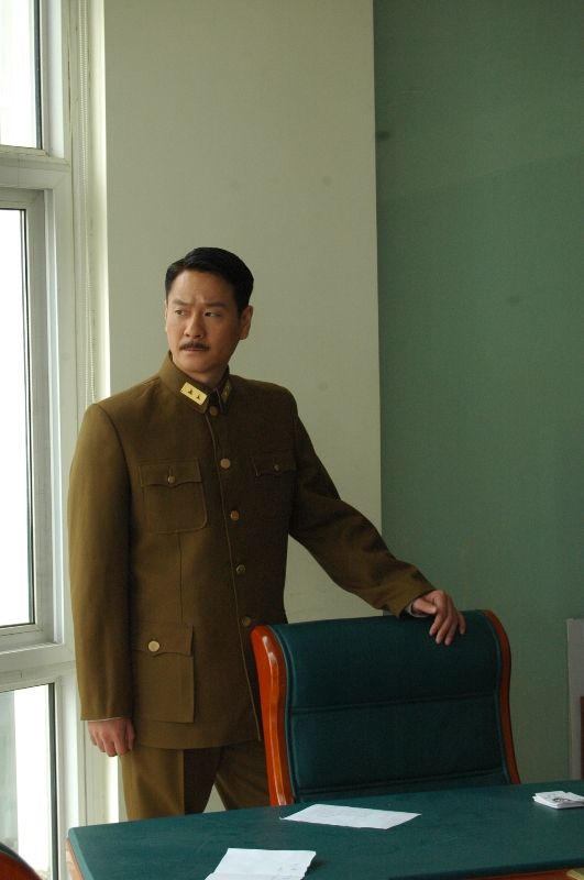 中天懸劍定妝照