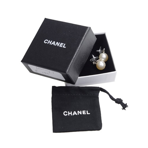 CHANEL/香奈兒 女士銀色雙C水鉆耳釘 耳墜 A36138